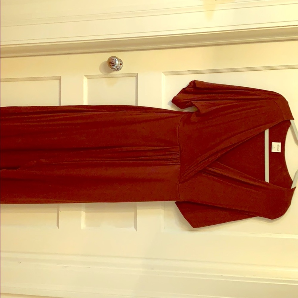 Soma Low V-neck Dress- the Softest!!!